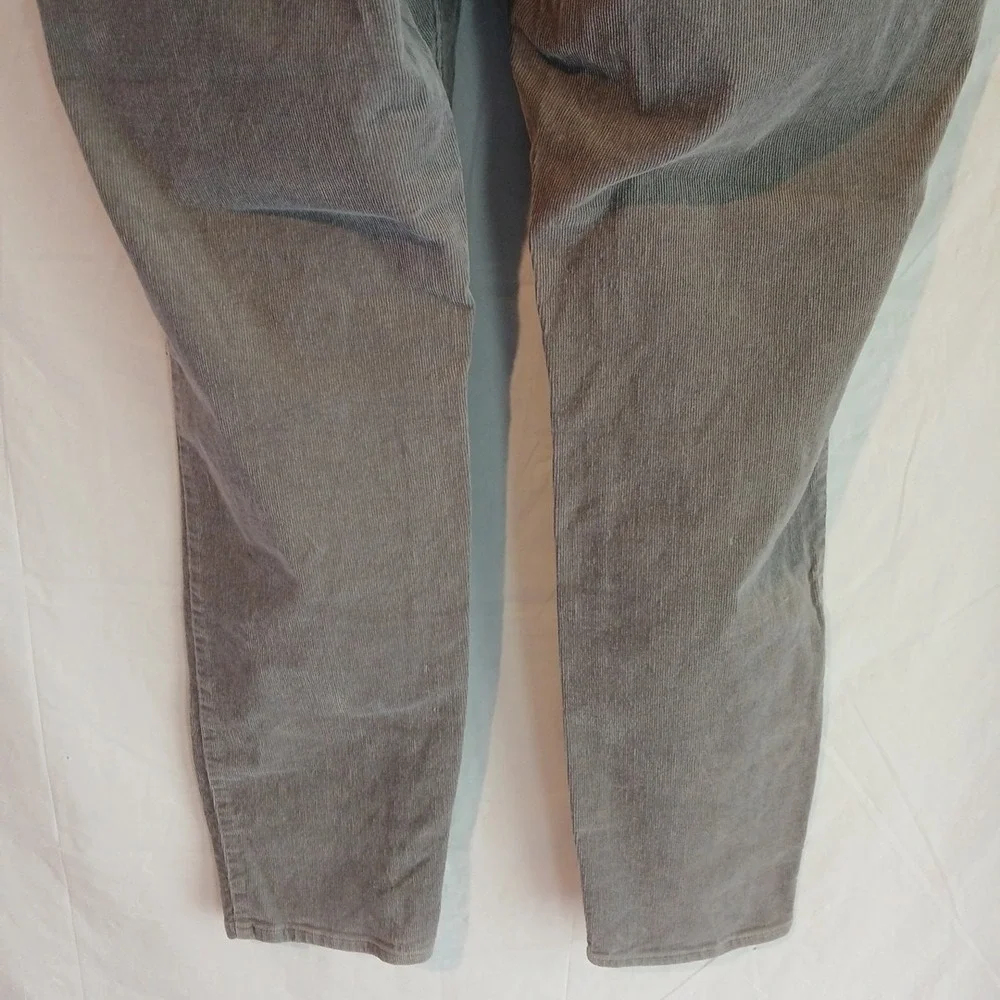 Old Navy Girls Size 16 Gray Corduroy Pants 36